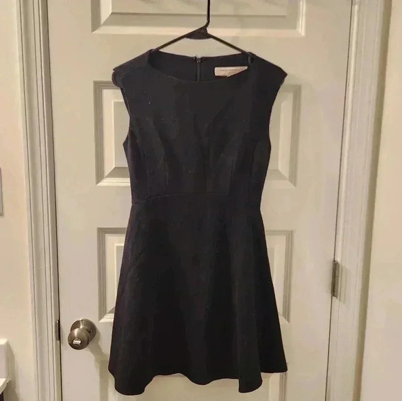 French Connection Size 6 Flare Black Dress Mini Formal Short Sleeve #N639 - Picture 1 of 5